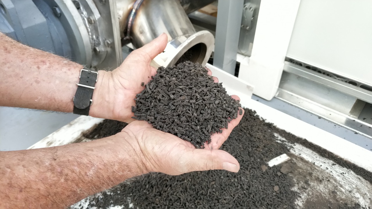 WhatsApp Image 2022-12-24 at 21.06.20.jpeg